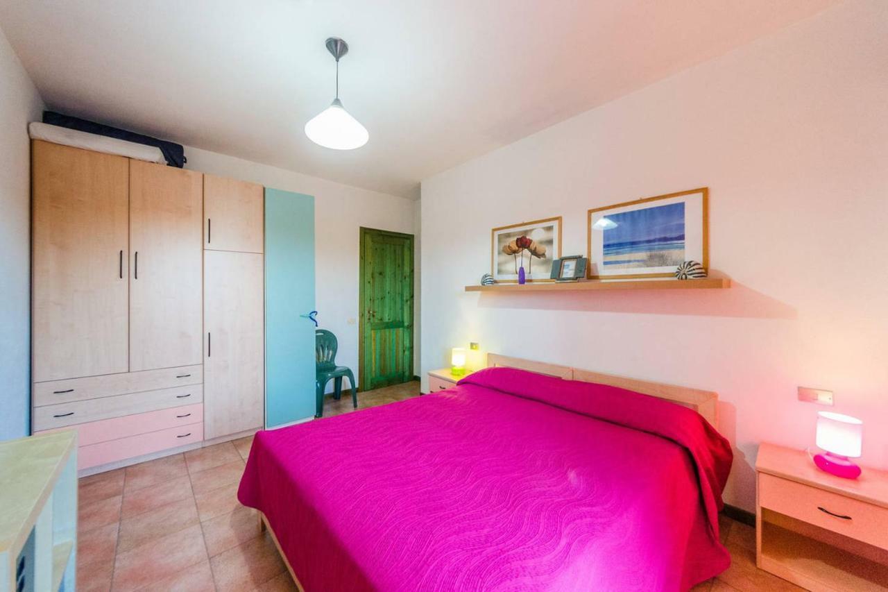 Casa Vacanze Pas ซานตา เตเรซา กัลลูรา ภายนอก รูปภาพ