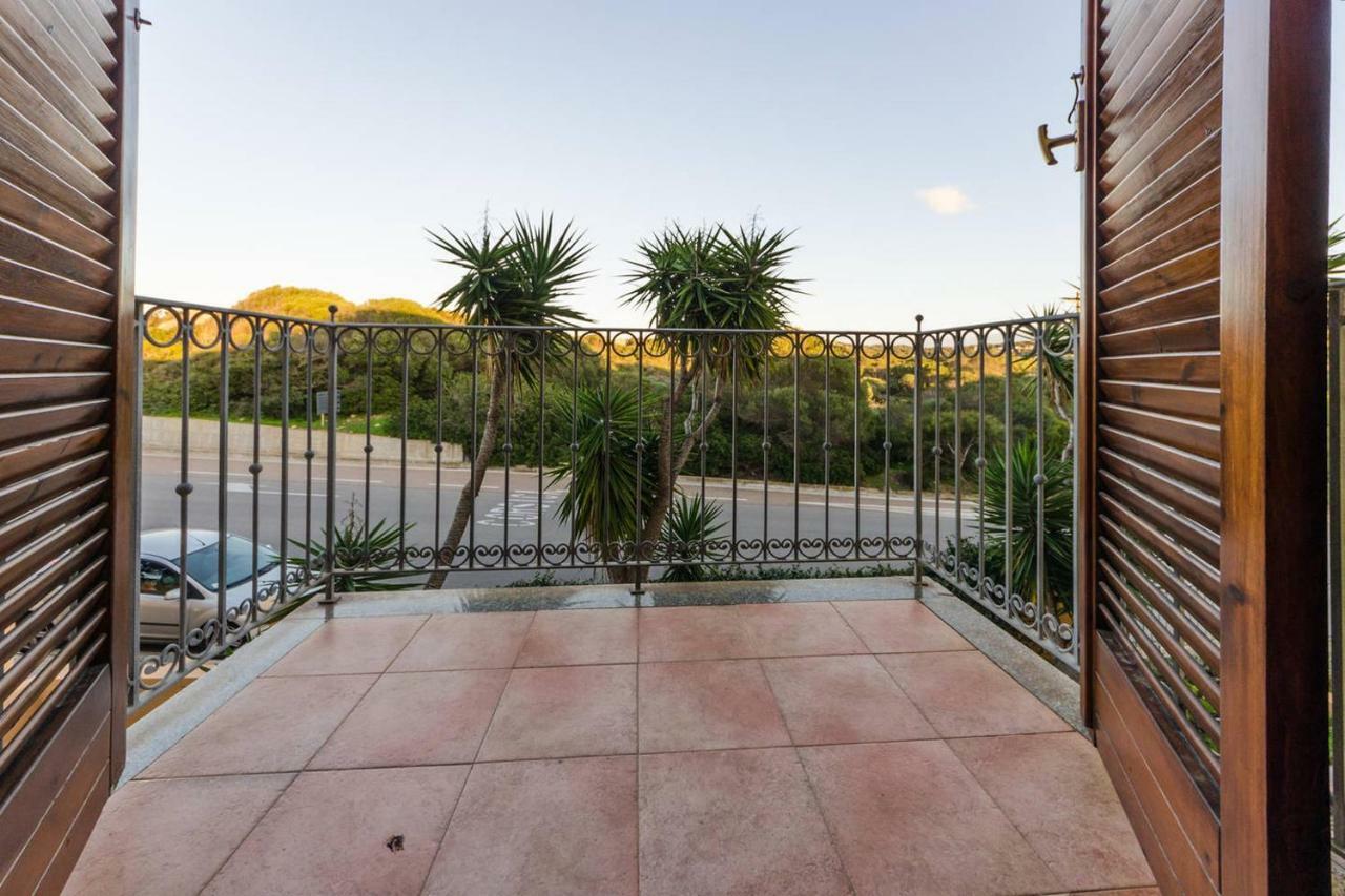 Casa Vacanze Pas ซานตา เตเรซา กัลลูรา ภายนอก รูปภาพ